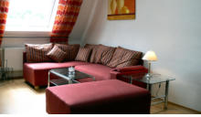 Sitzecke, kann auch als Schlafplatz umfunktioniert werden