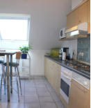 Kchenzeile mit Essbereich